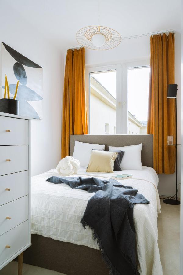 Warsaw Concierge Eclectic Design Apartment Ngoại thất bức ảnh